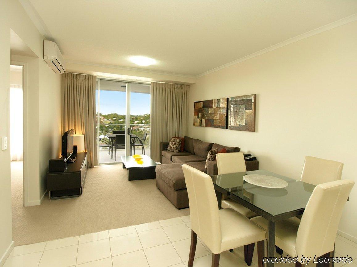 Oaks Ipswich Aspire Suites Extérieur photo