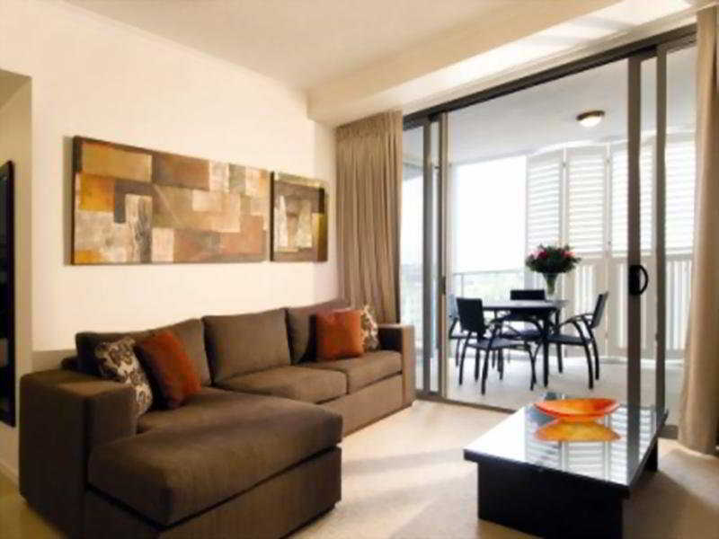 Oaks Ipswich Aspire Suites Extérieur photo