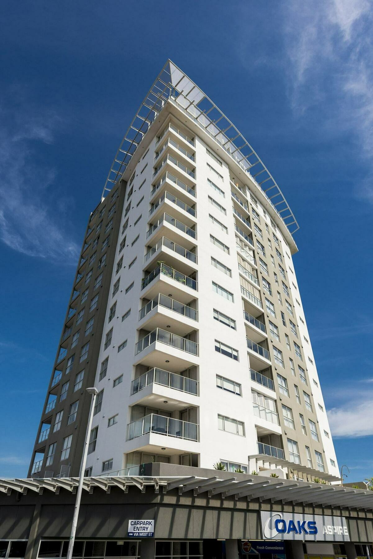 Oaks Ipswich Aspire Suites Extérieur photo